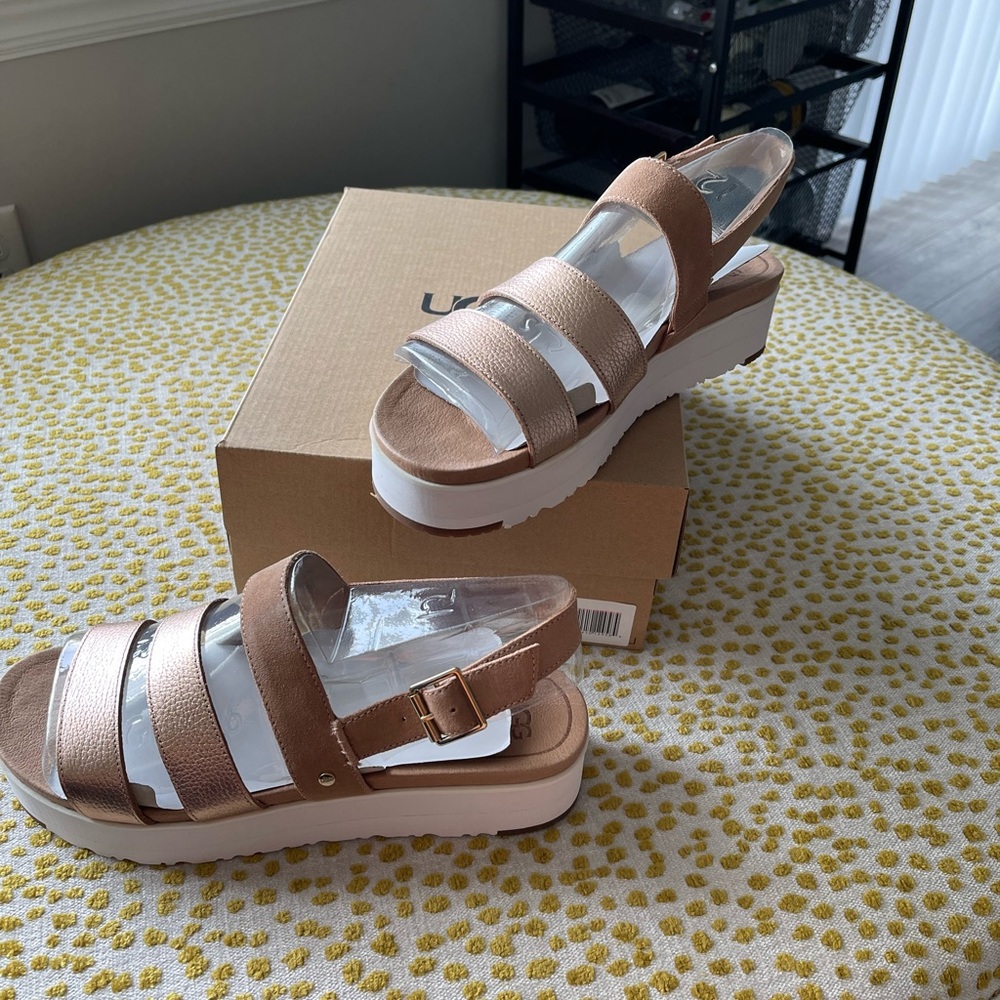 UGG: Brand New, never worn Suede & Pebble Leather copper Sandle